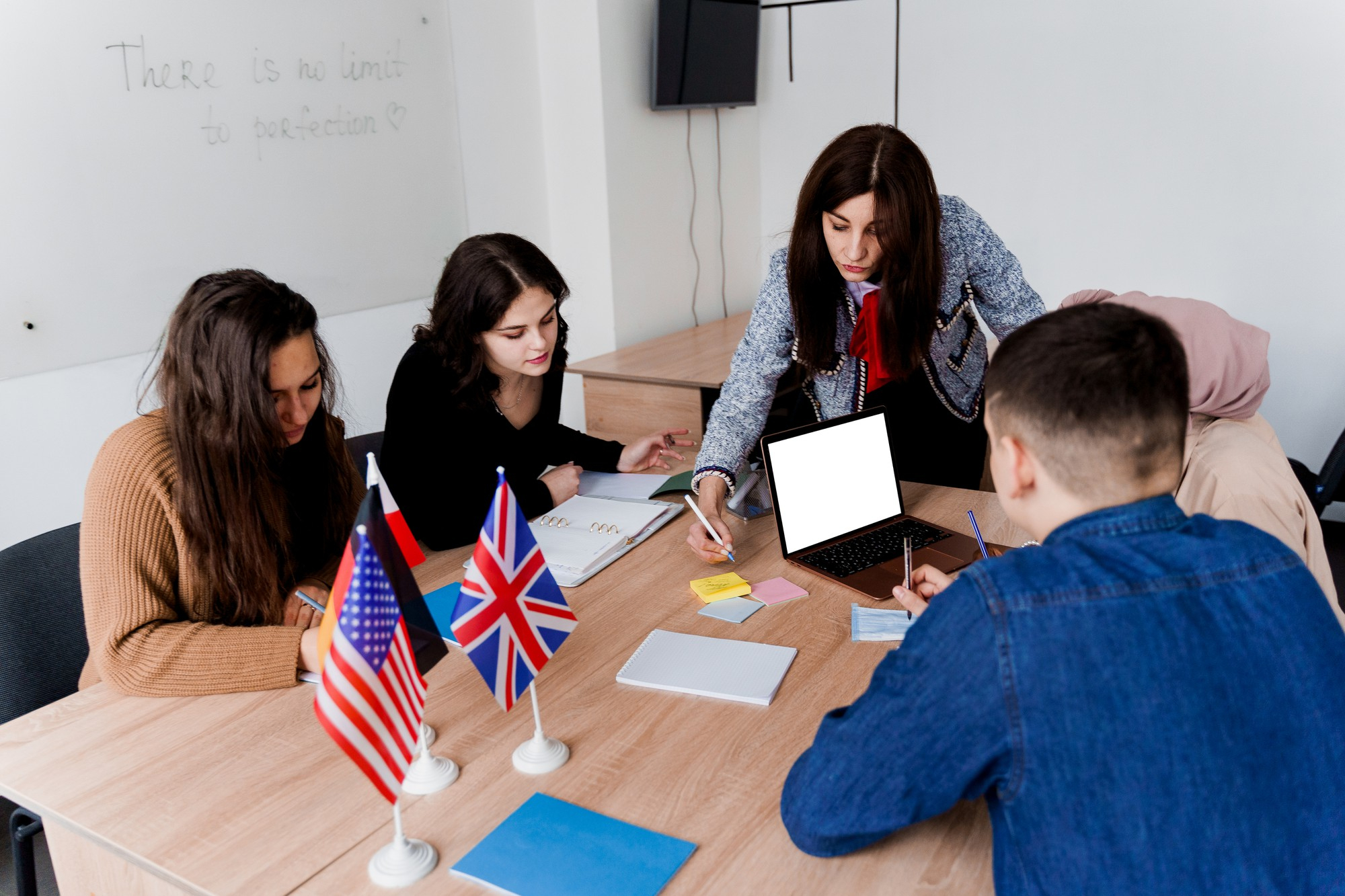 personas-aprendiendo-idiomas